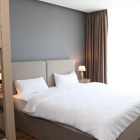 Hayat Sky Hotel *