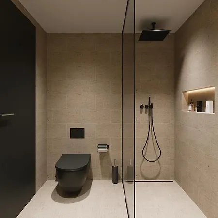 Hayat Sky Hotel *